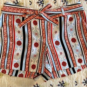 Loft 00 petite polyester shorts red, white and blue